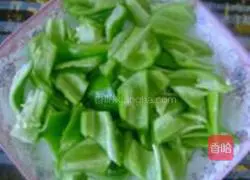 Illustration of how to make large intestines with hot peppers 2