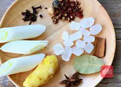 Illustration of how to make braised pork 1