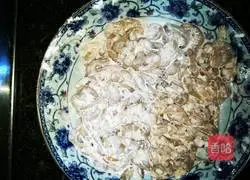 Illustration of how to make crispy river shrimp 2