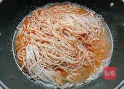 Ants climbing trees Practice illustration 6