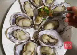 Cantonese style - garlic steamed oysters illustration 12