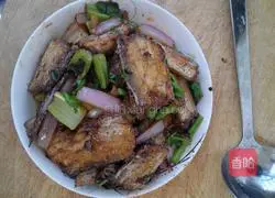 Illustration of how to make fried hairtail 5