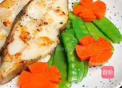 Illustration of how to make pan-fried halibut 12