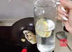 Illustration of braised Huangshan fish 5