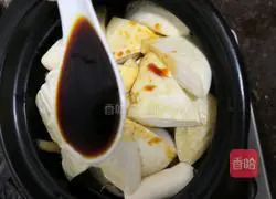 Illustration of how to make squid and dried beans in pot 6