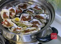 Steamed oysters with minced garlic Practice illustration 6