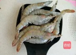 Illustration of how to make steamed shrimp with garlic vermicelli 2