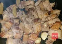 Illustration of how to make braised pork 7