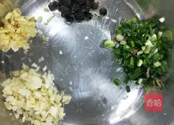 Illustration of how to make boiled pork slices 2