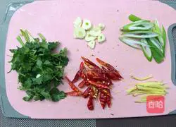 Fragrant Illustration of how to make spicy fish cubes 8