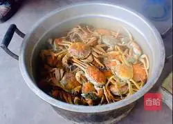 Illustration of how to make steamed crabs 3
