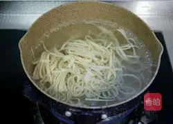 Illustration of boiling Qianzhang 5