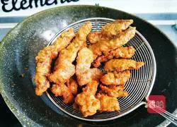 Illustration of how to make fried crispy pork 8