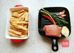 Illustration of how to make stir-fried yuba 1