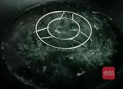 Illustration of how to make stuffed loofah 8