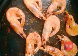 Illustration of how to make grilled shrimp with sour lemon 6