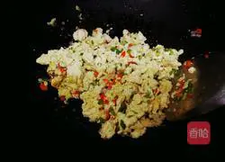 Illustration of how to make tofu and scrambled eggs 10