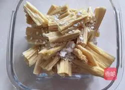 Illustration of dry-roasted yuba 7