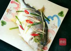 Illustration of how to make steamed pomfret 4
