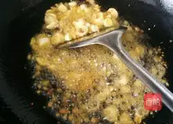 Illustration of braised crucian carp with tofu 10