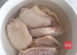 Illustration of how to make beer-flavored chicken wings 1