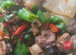 Recipe for stir-fried duck with konjac Illustration 11