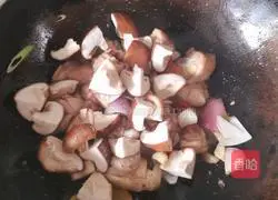 Illustration of oil-consuming braised chicken (home version) 6