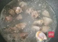 Three Cups of Chicken Recipe Illustration 2