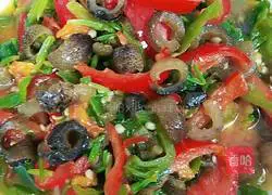 Illustration of home-cooked sea cucumber stir-fry 3