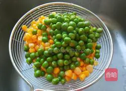 Xinwen Gourmet Pine Nuts and Corn Recipe Illustration 3