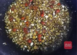 Illustration of how to make garlic mushrooms 4