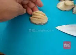 Illustration of how to make steamed abalone 6