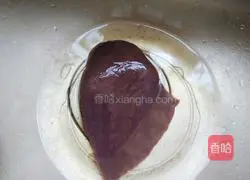 Illustration of how to stir-fry pork liver with green pepper 2