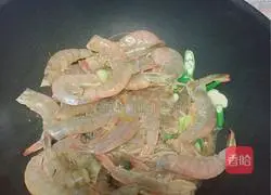 Illustration of how to make fried shrimp 3