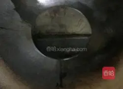 Illustration of how to stir-fry snails 3