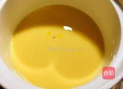 Illustration of how to make milk stewed eggs 2