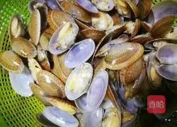 Illustration of how to make ginger and onion flowers 6