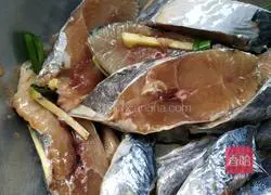 Illustration of how to make smoked mackerel 1