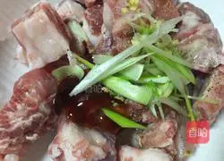 Illustration of how to make glutinous millet steamed pork ribs 11