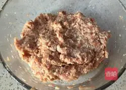 Illustration of how to make pearl meatballs 5