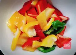 Illustration of how to make pork belly with colored pepper 1