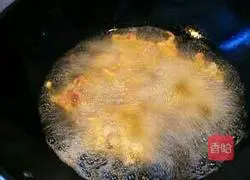 Illustration of homemade crispy pork 7