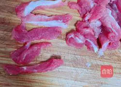 Illustration of how to make fried crispy pork 2