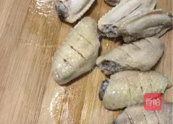 Illustration of how to make Coke Chicken Wings 3