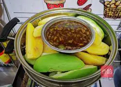 Illustration of Northeastern One-pot Recipes 4