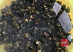 Illustration of how to make fried snails in sauce 2