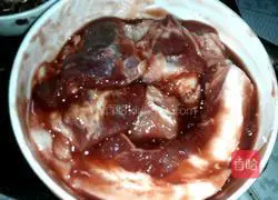 Illustration of how to make barbecued pork 4