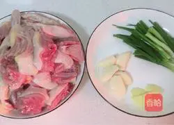 Illustration of braised duck cubes 1