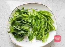 Illustration of how to make spicy shredded pork 3