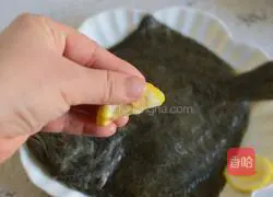 Illustration of how to make steamed lemon turbot 2